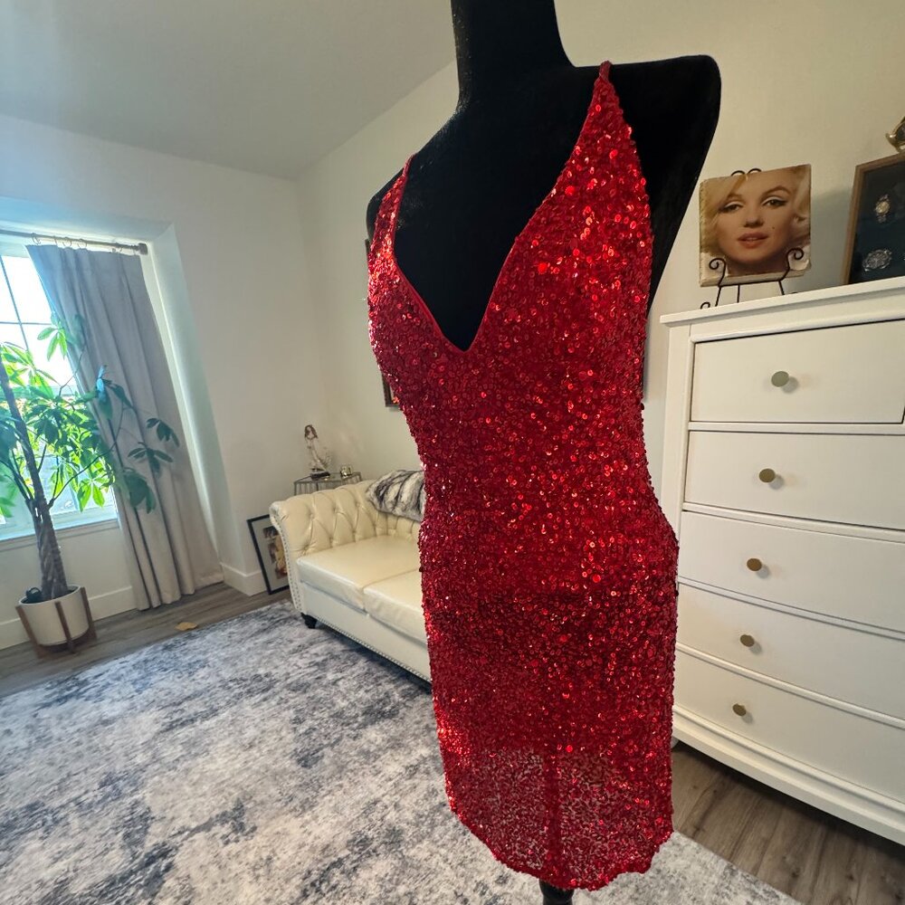 ♦️Prom - Formal --Sexy Short Beaded Sequin V-Neckline Low back Cocktail Dress
